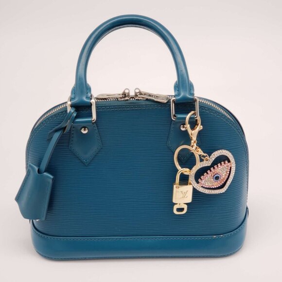 100% Auth Louis Vuitton Lock & Key with unbranded Bagcharm, Keycharm, Keychain - Picture 1 of 8